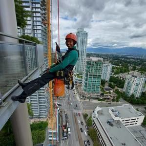 Meet your Posher, Nika